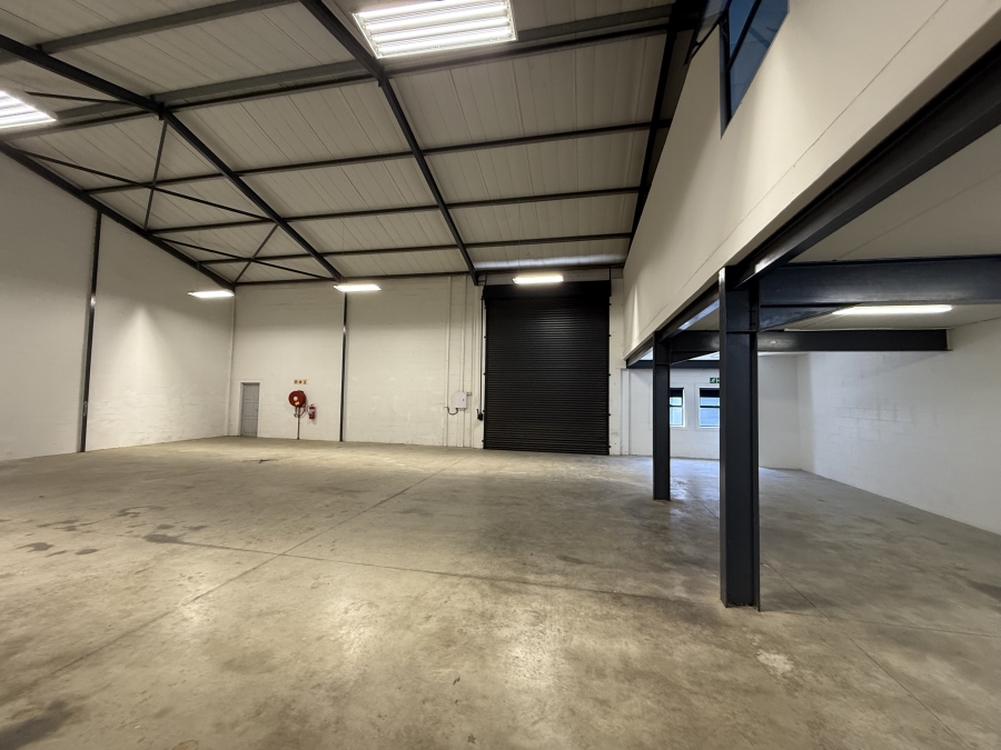 To Let Commercial Property for Rent in Rivergate Western Cape